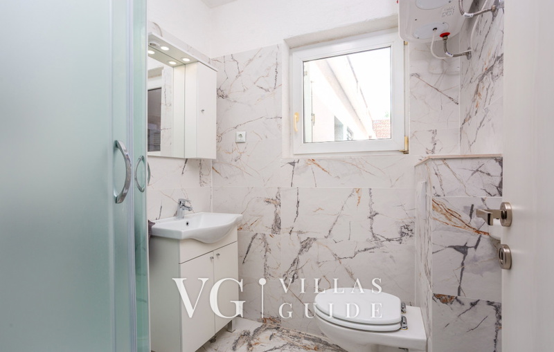 Villa Nina with pool - Kvarner Kupaonica