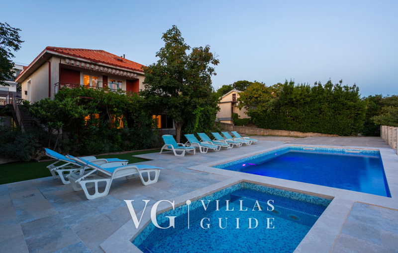 Villa Nina with pool - Kvarner Bazen