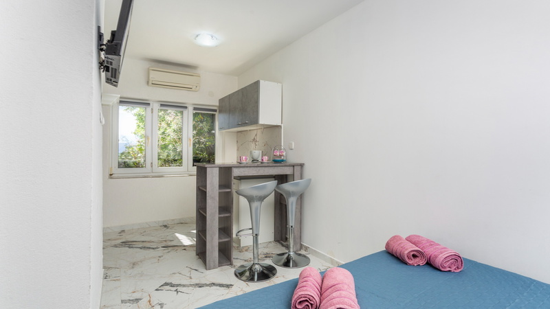 Villa Nina with pool &pet friendly- Novi Vinodolski