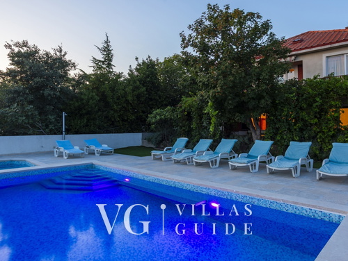 Villa Nina with two pools &pet friendly- Novi Vinodolski