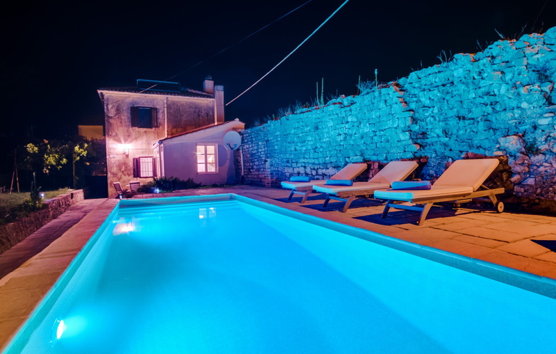 Villa Palazzo Limone with pool Mali Lošinj