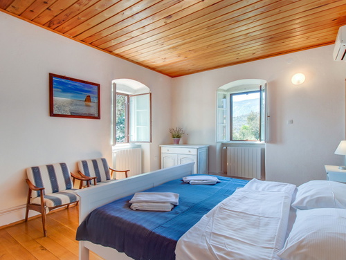 Villa Palazzo Limone with pool Mali Lošinj