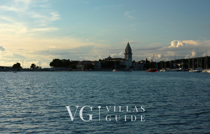 Villa Palazzo Limone with pool Mali Lošinj Microlocation