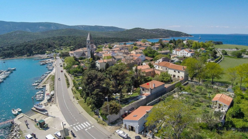 Villa Palazzo Limone with pool Mali Lošinj