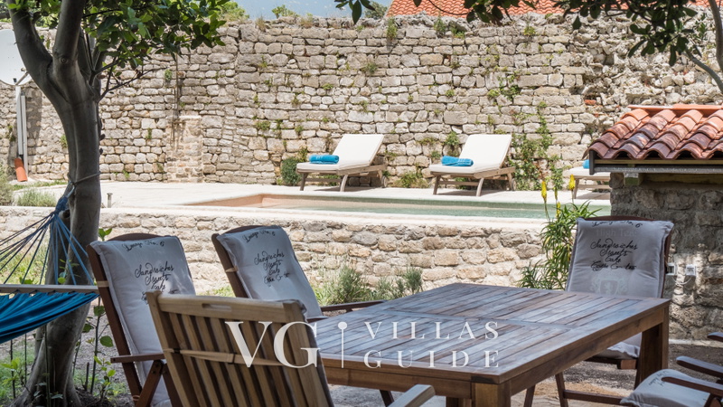 Villa Palazzo Limone with pool Mali Lošinj