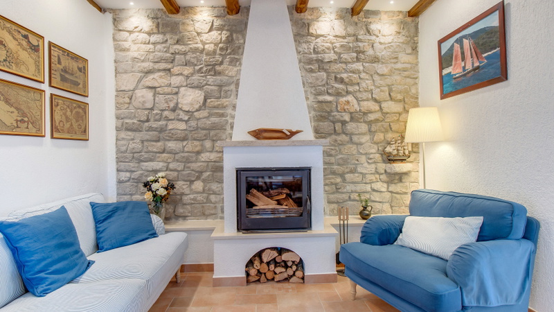 Villa Palazzo Limone with pool Mali Lošinj