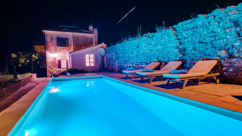 Villa Palazzo Limone with pool Mali Lošinj
