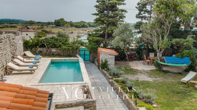 Villa Palazzo Limone with pool Mali Lošinj