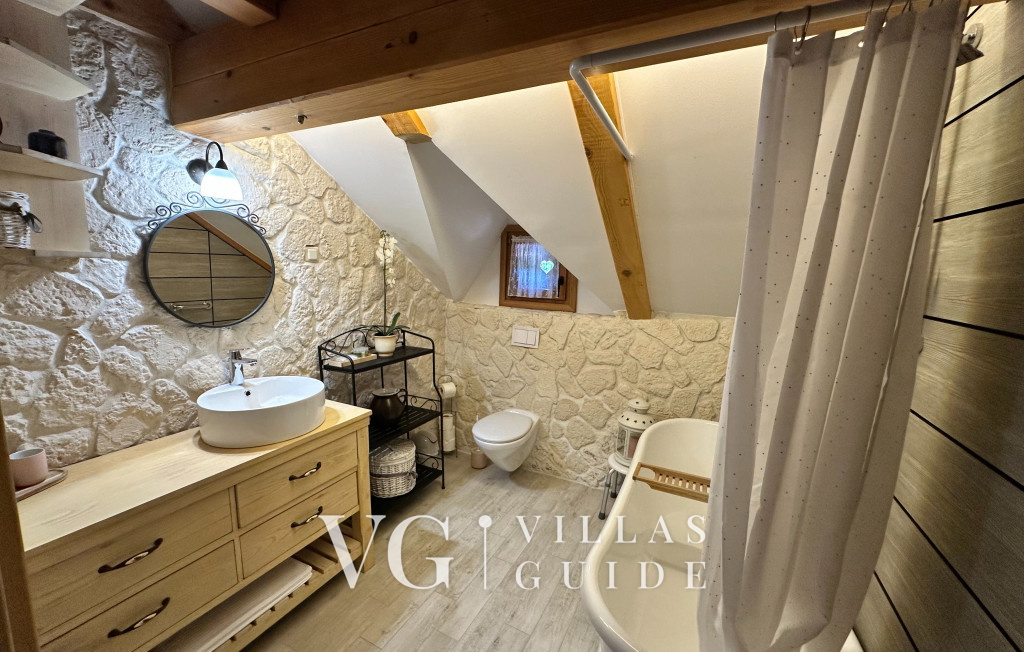 Villa Pine Log Bagno