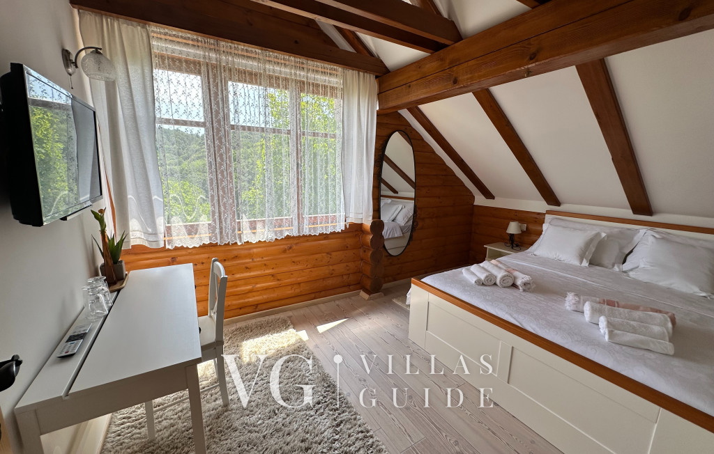 Villa Pine Log Camera da letto