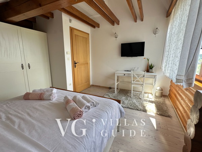 Villa Pine Log Camera da letto