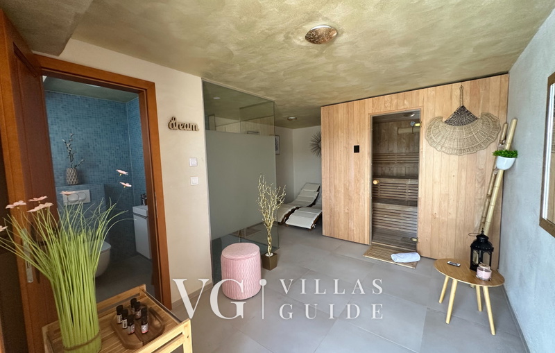 Villa Pine Log Toilette per gli ospiti