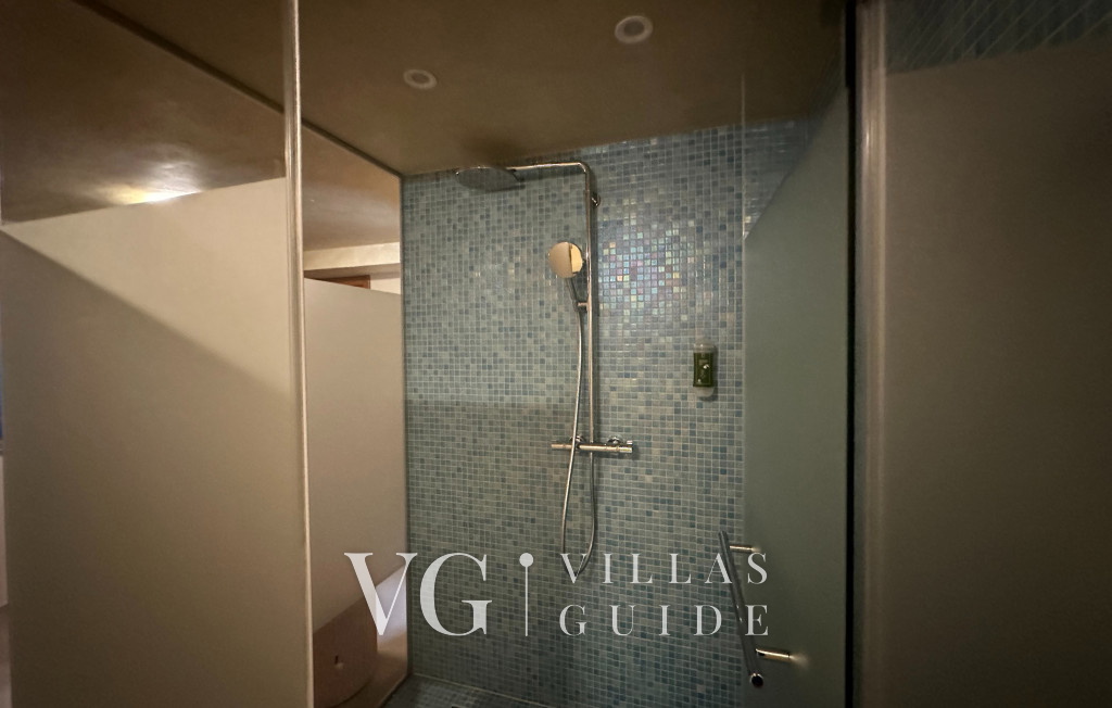 Villa Pine Log Bagno