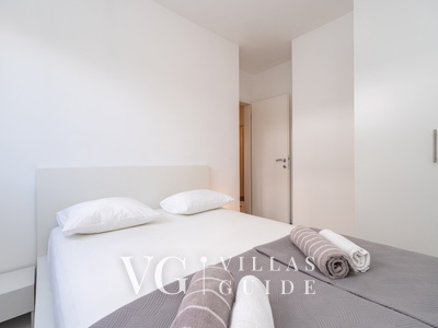 Villa S Schlafzimmer