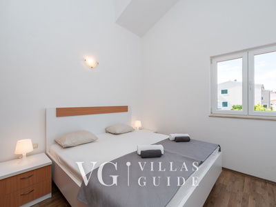 Villa S Schlafzimmer