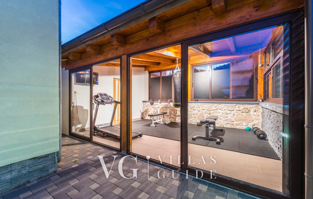 Villa S Zusatzinhalte