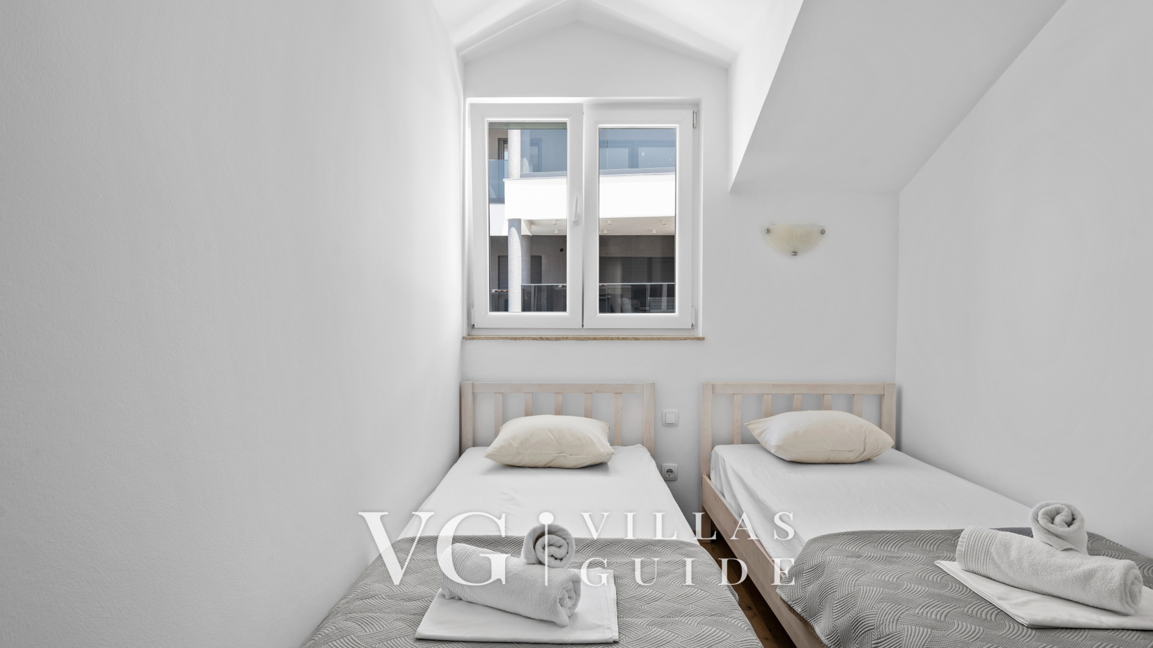 Villa S Schlafzimmer