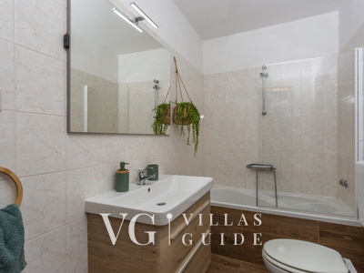 Villa Anni with pool island Krk Bathroom