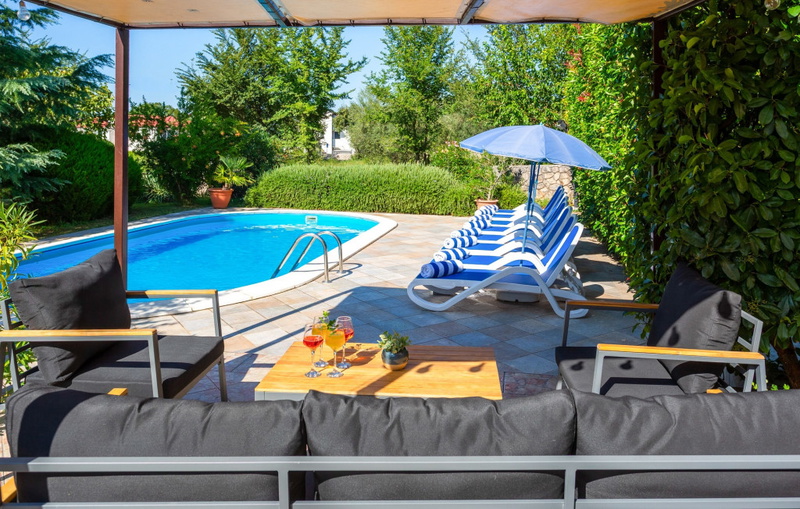 Villa Anni with pool island Krk