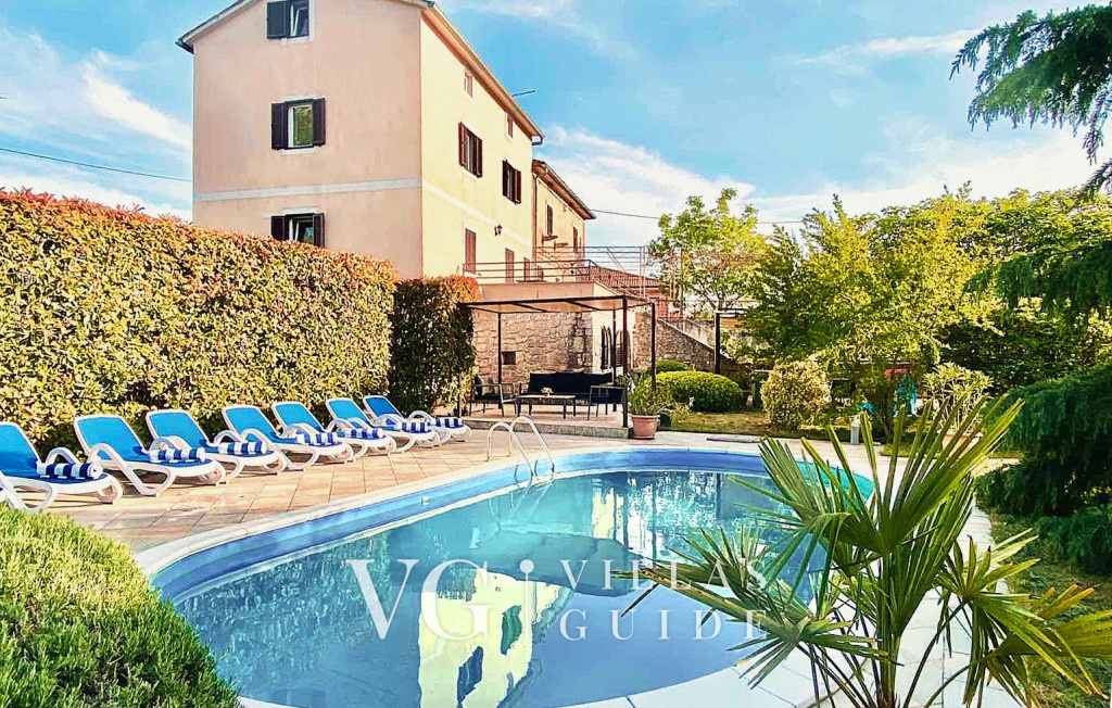 Villa Anni with pool island Krk Garden and property exterior