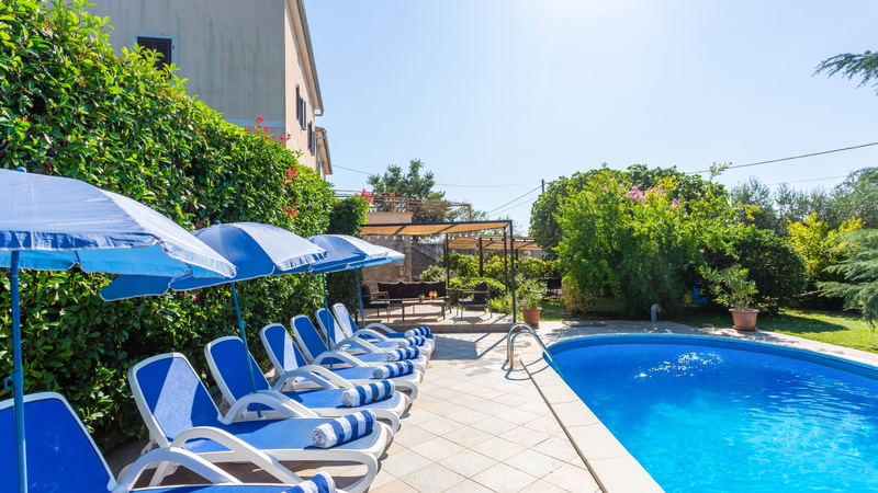 Villa Anni with pool island Krk