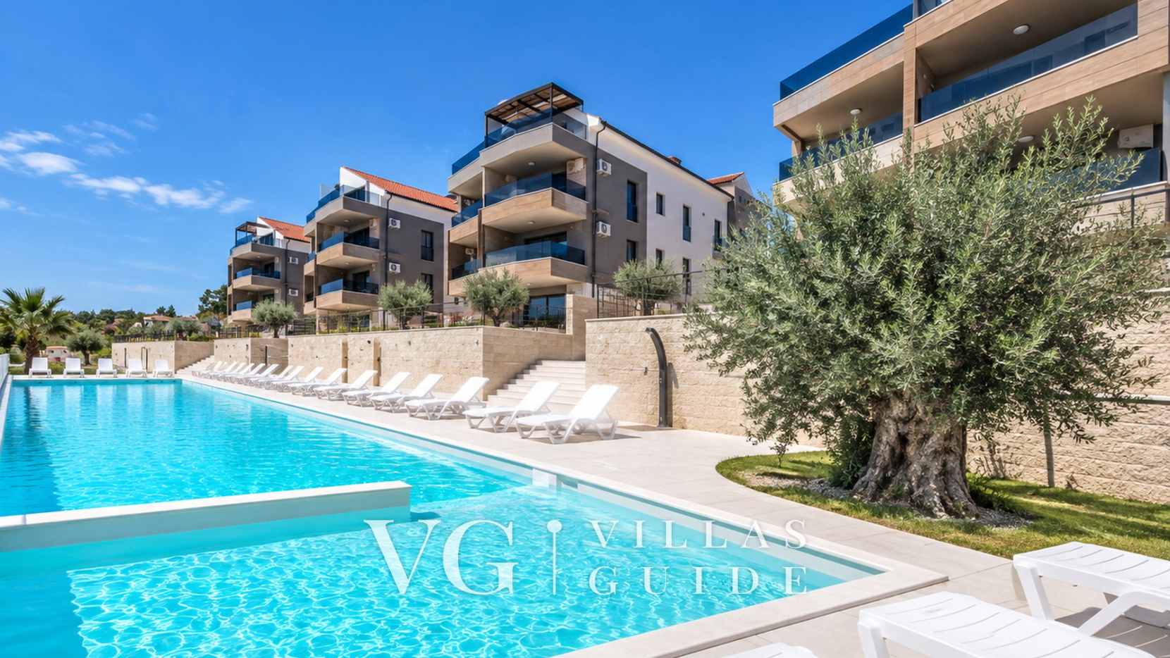 Apartment Megi with Shared Pool & Sea View Garden