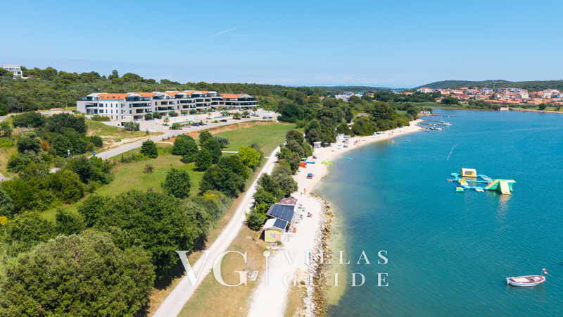 Apartment Megi with Shared Pool & Sea View Terrace Microposizione