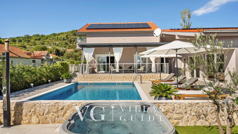 Villa Grazia Piscina