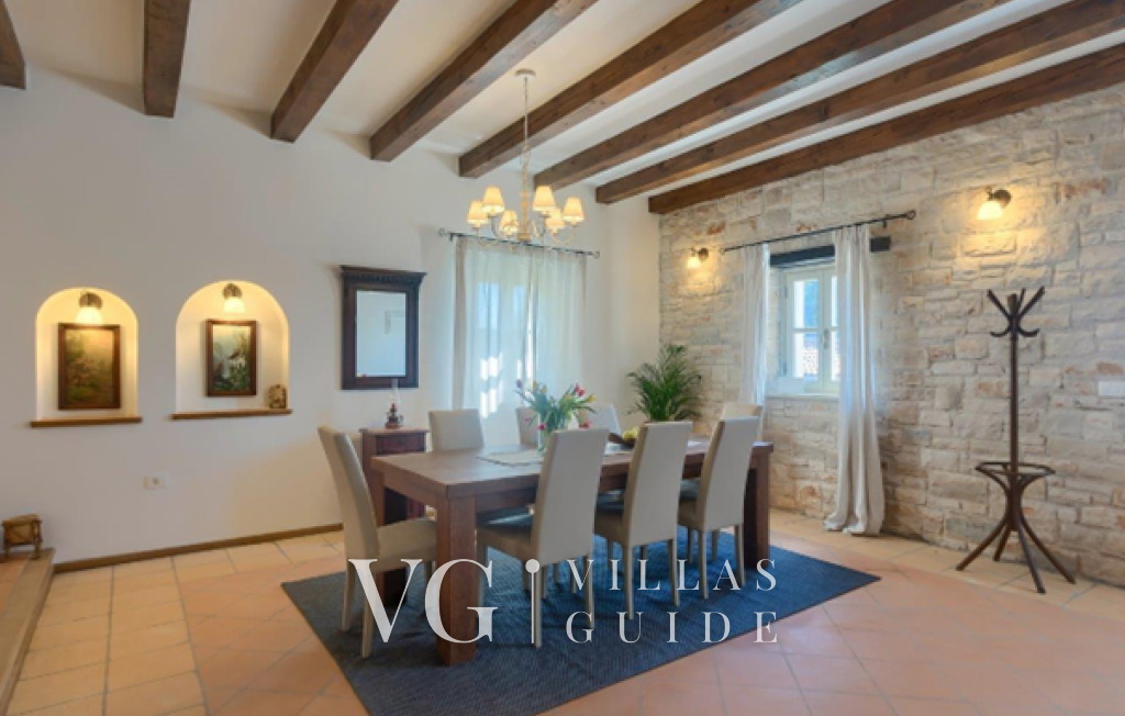 Villa White house B with pool Istria Küche