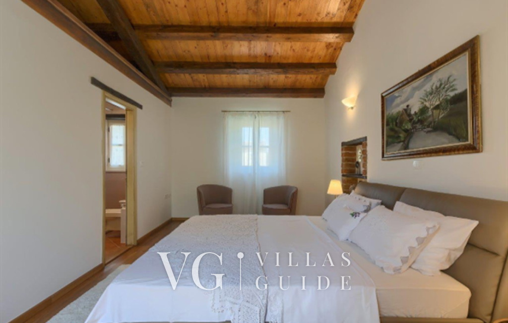 Villa White house B with pool Istria Schlafzimmer