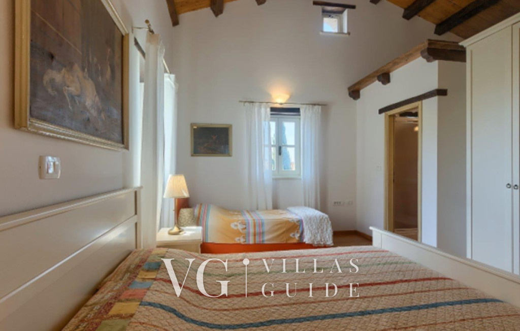 Villa White house B with pool Istria Schlafzimmer