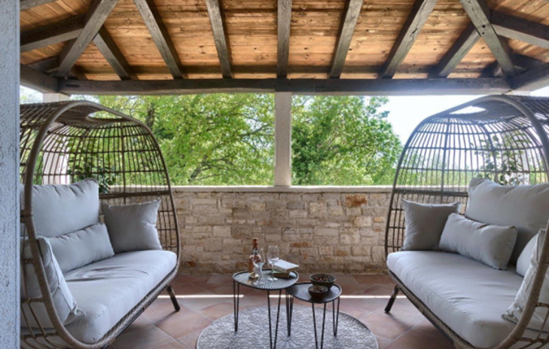 Villa White house B with pool Istria