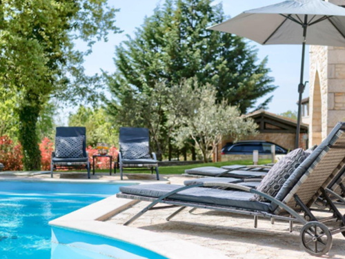 Villa White house B with pool Istria