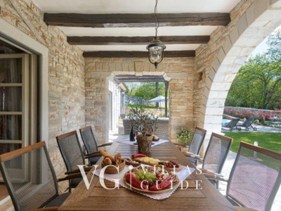 Villa White house B with pool Istria