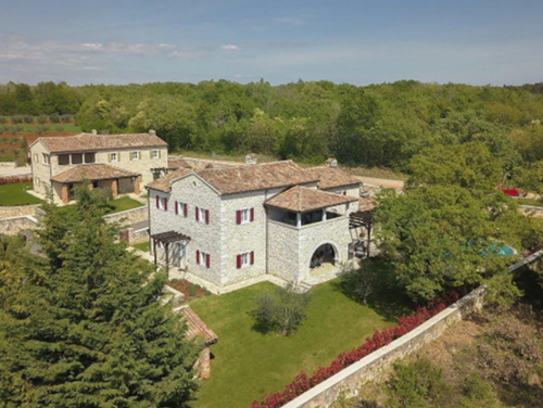 Villa White house B with pool Istria