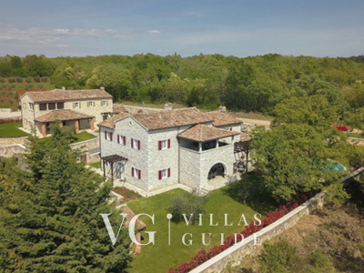 Villa White house B with pool Istria