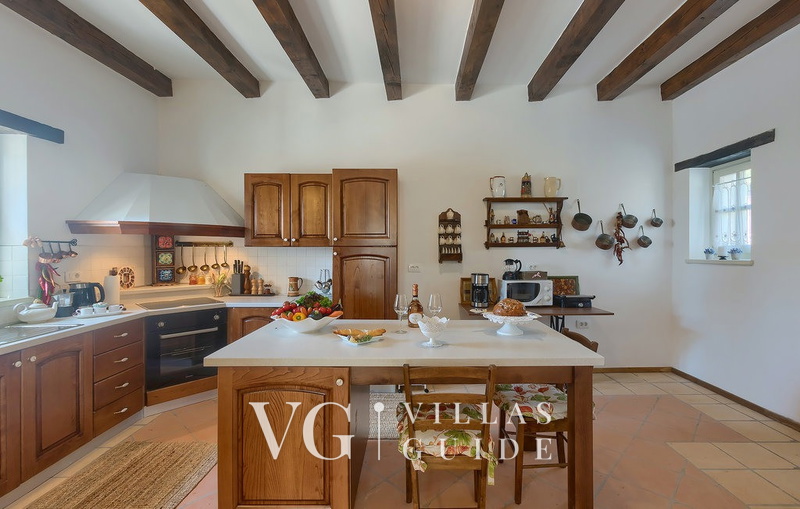 Villa White house B with pool Istria Cucina