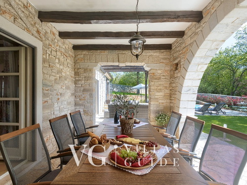 Villa White house B with pool Istria