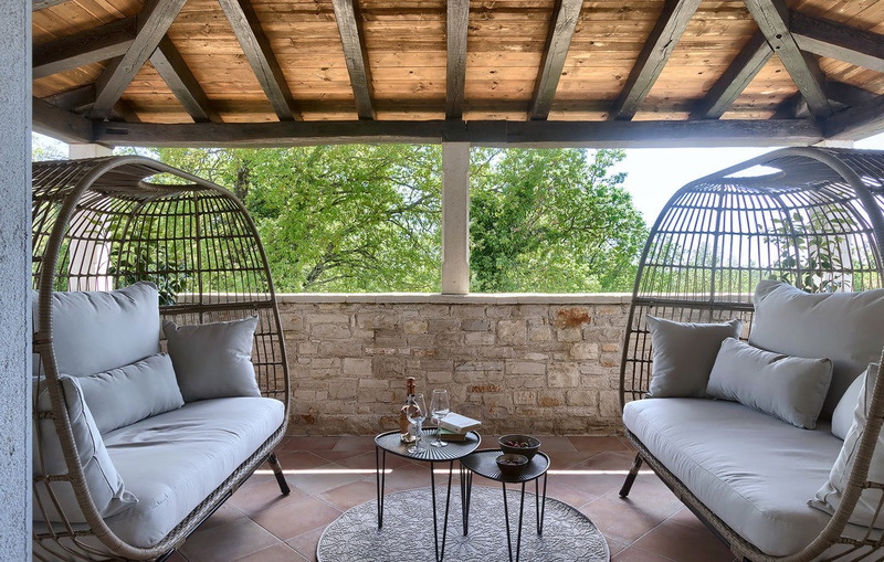 Villa White house B with pool Istria