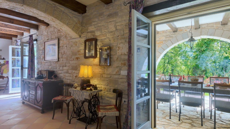 Villa White house B with pool Istria