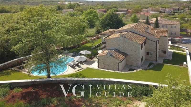 Villa White house B with pool Istria Garden and property exterior