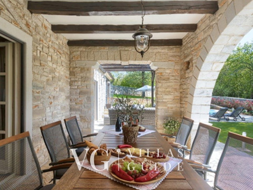Villa White house B with pool Istria