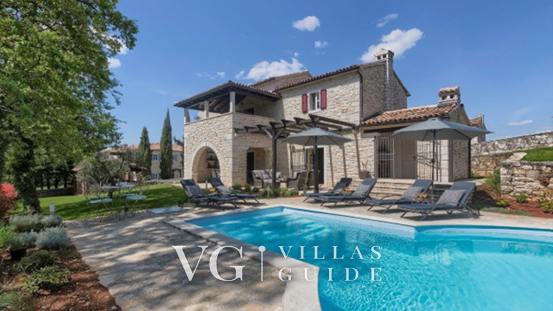 Villa White house B with pool Istria