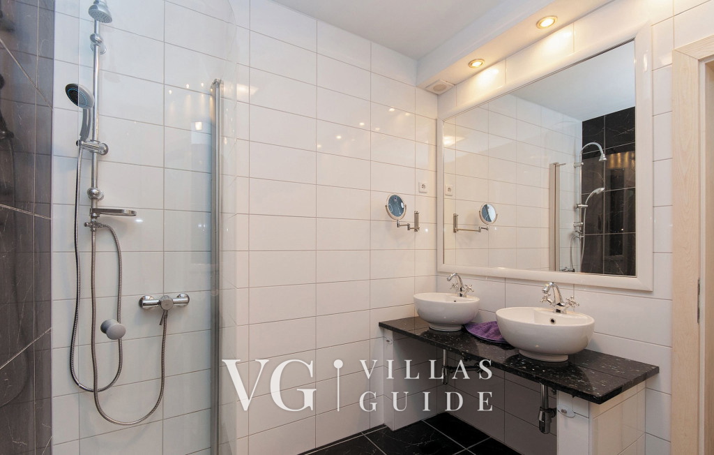 Villa Pucalo Badezimmer