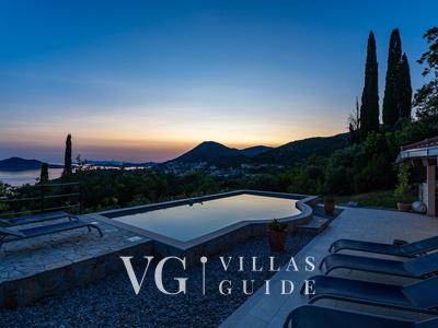 Grand view Orasac Piscina