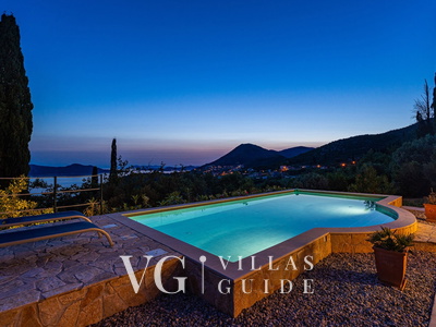 Grand view Orasac Piscina