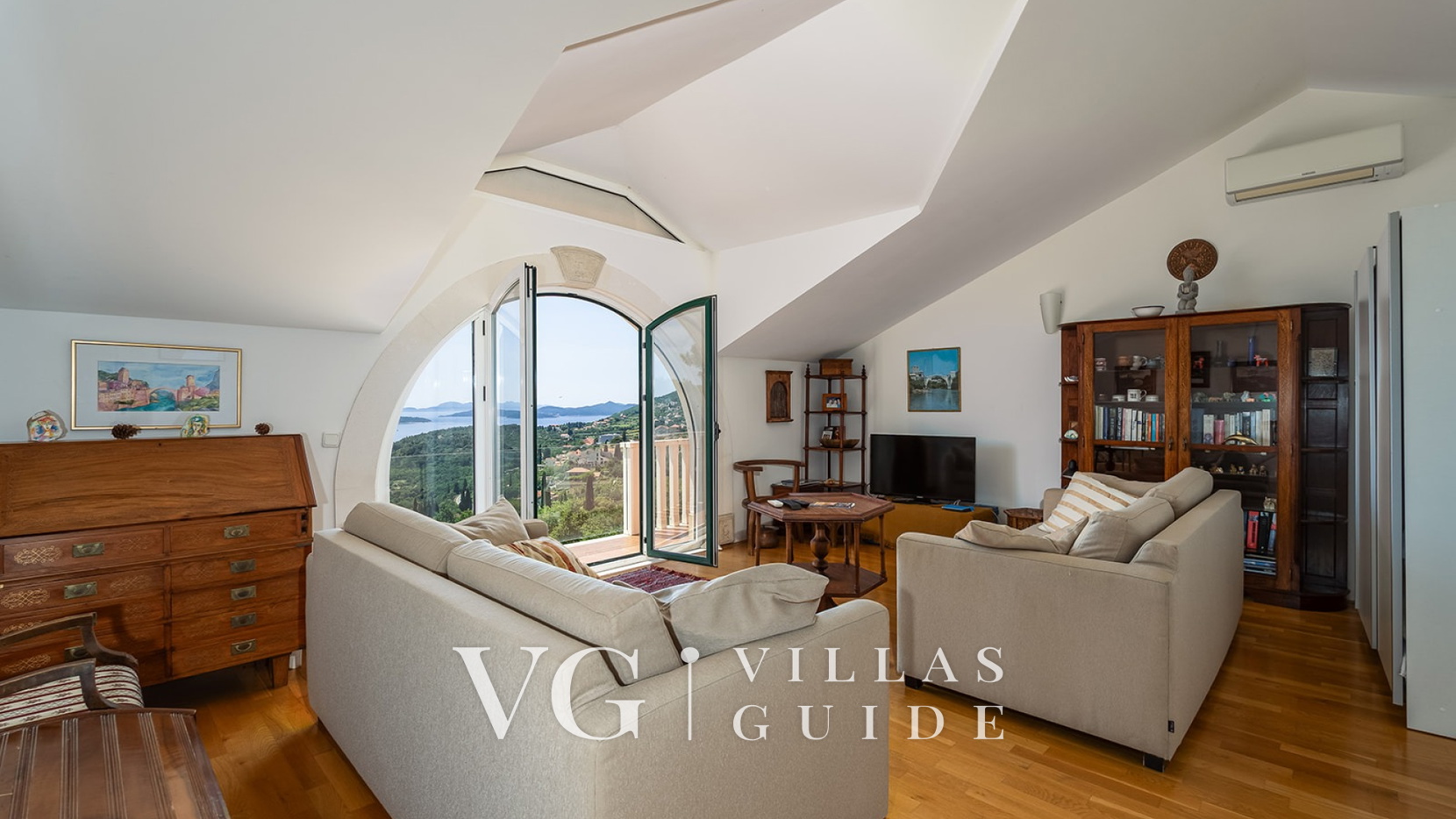 Grand view Orasac Dnevni boravak