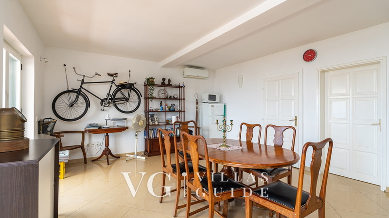 Grand view Orasac Kuhinja