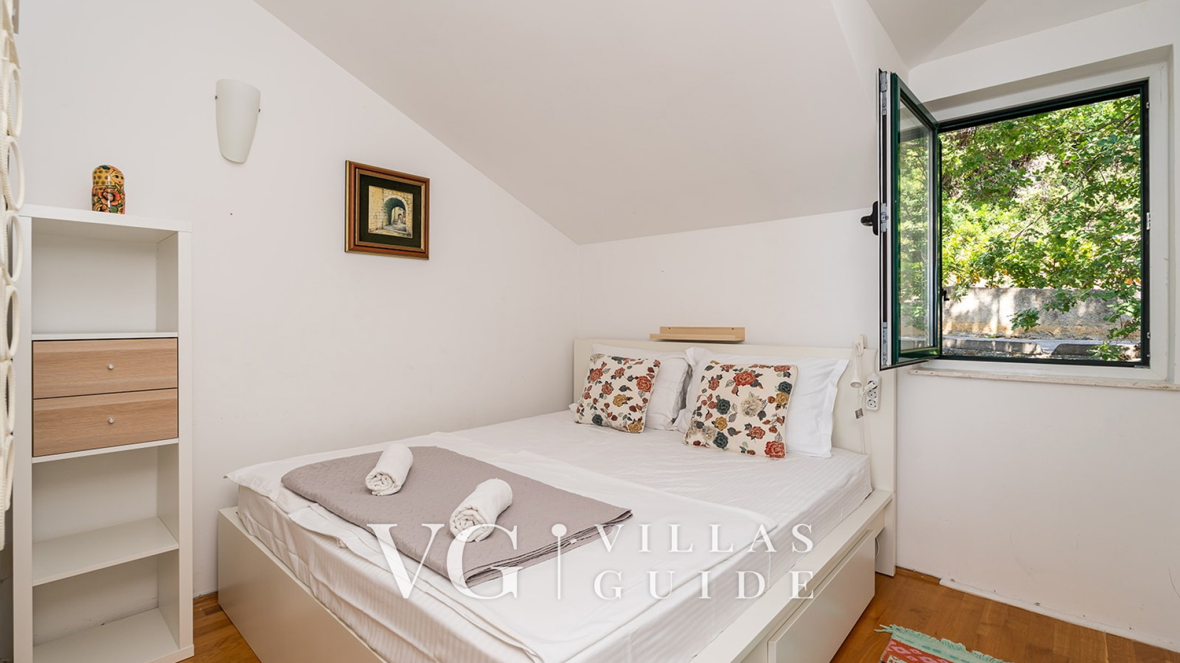 Grand view Orasac Spavaća soba