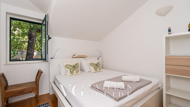 Grand view Orasac Spavaća soba